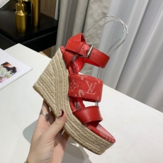 Louis Vuitton Sandals